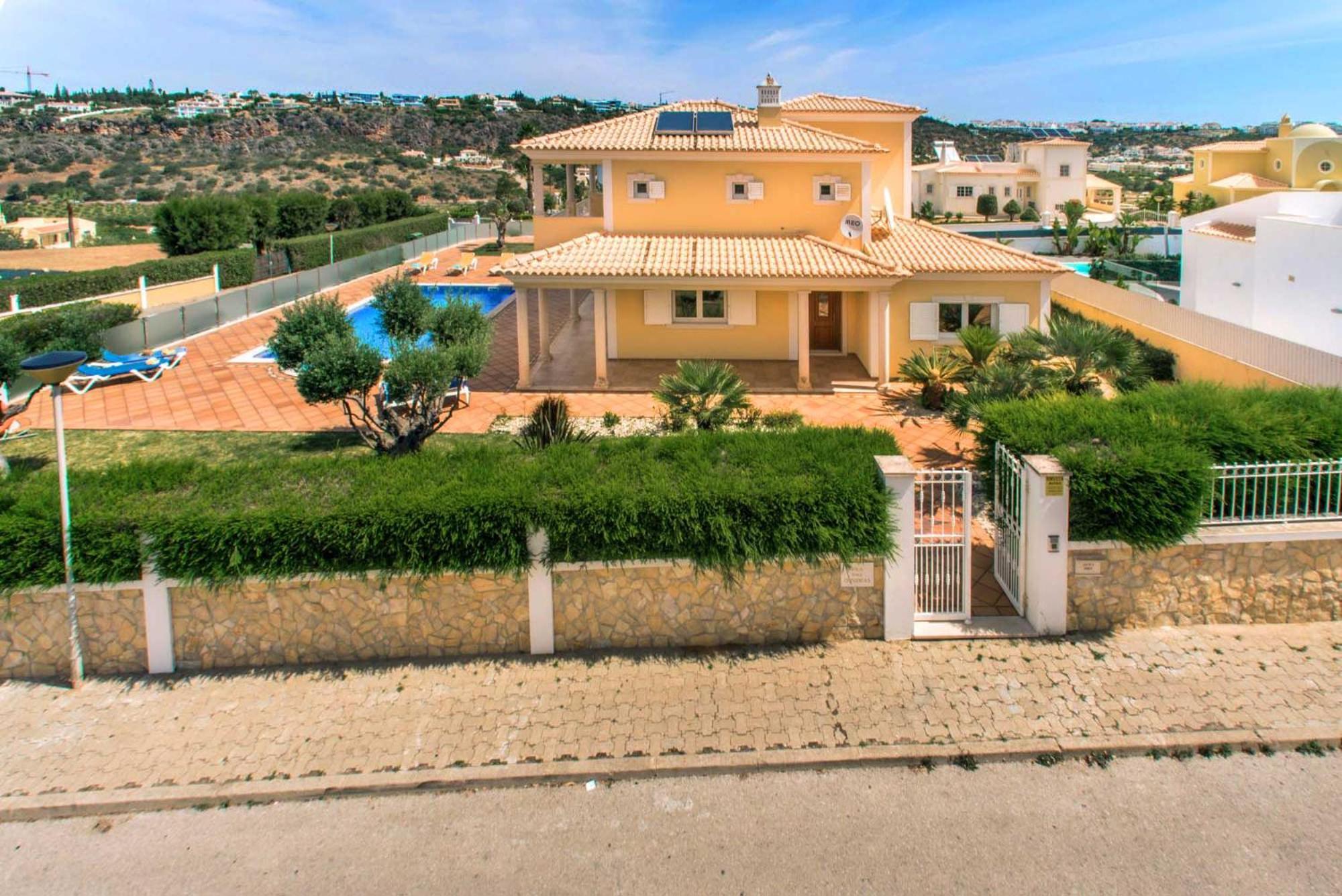 Villa Das Oliveiras Amazing Location Walk To Marina Restaurants Beach Albufeira Zewnętrze zdjęcie