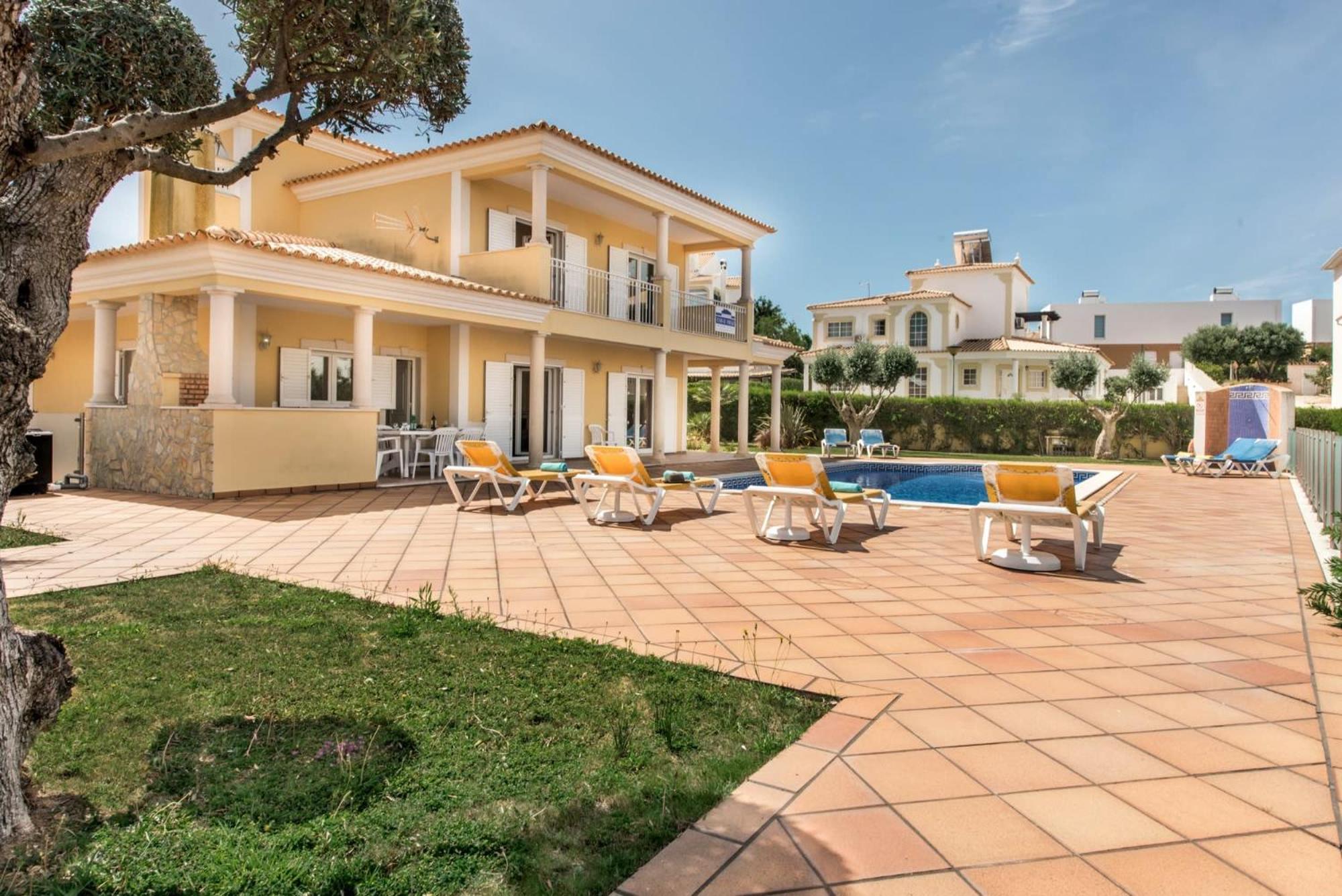 Villa Das Oliveiras Amazing Location Walk To Marina Restaurants Beach Albufeira Zewnętrze zdjęcie